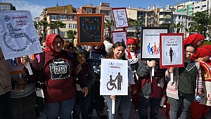 ENGELLİLER HAFTASI ÇELENK TÖRENİ İLE KUTLANDI