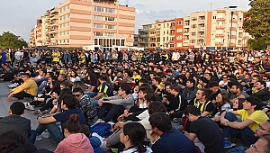 FİNAL FOUR HEYECANI DEV EKRANDA YAŞANDI