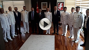 GEMİ KOMUTANLARI VE ÖĞRENCİLERİNDEN ZİYARET