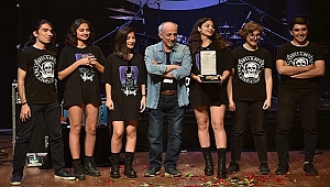 GENÇLER BU SENE DE ALKIŞ ALAN PERFORMANSLARA İMZA ATTI