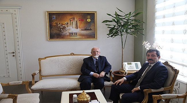 GÖKÇEADA METROPOLİTİ KİRİLİOS DRAGONİS VALİLİĞİ ZİYARET ETTİ