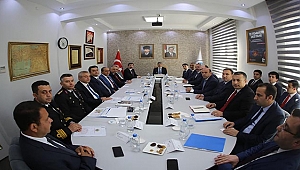 İÇİŞLERİ BAKAN YARDIMCISI MUHTEREM İNCE, ÇANAKKALE VALİLİĞİNİ ZİYARET ETTİ