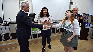 KIRIM TATAR VE UKRAYNALI GENÇLERDEN ÇANAKKALE BELEDİYESİNE ZİYARET