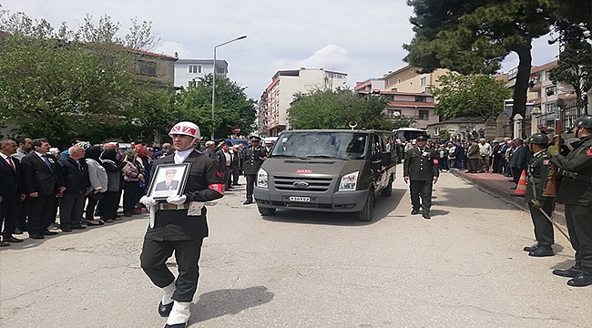 KORE GAZİSİ HALİL SAR DUALARLA SON YOLCULUĞUNA UĞURLANDI