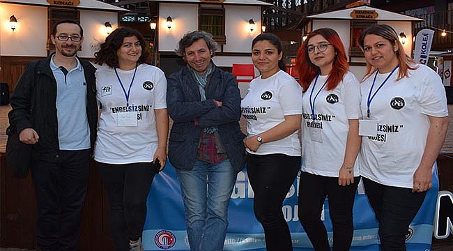 ÖĞRENCİLERDEN "ENGELSİZSİNİZ" PROJESİ