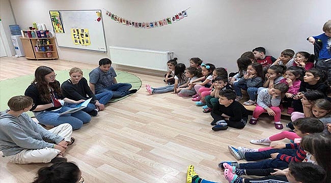 OSNABRÜCKLÜ STAJYERLER, ATA'M KREŞ'İN MİNİKLERİYLE BİR ARADA