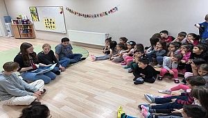 OSNABRÜCKLÜ STAJYERLER, ATA'M KREŞ'İN MİNİKLERİYLE BİR ARADA