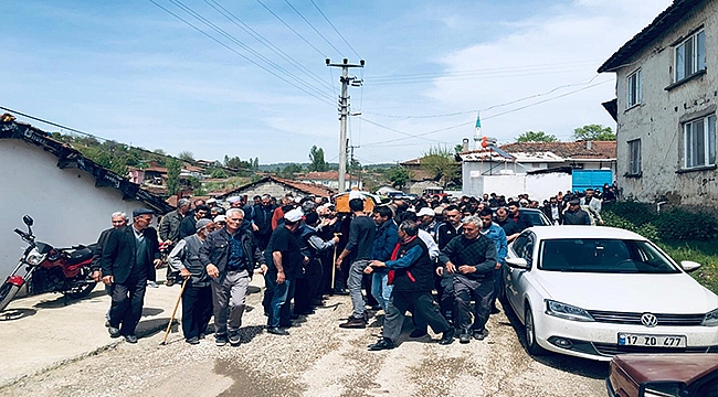 ŞEHİT BABASI MUSTAFA KARABULUT, DUALARLA SON YOLCULUĞUNA UĞURLANDI