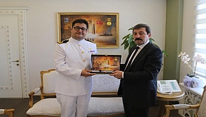 TCG ANAMUR, TCG ENEZ VE TCG TÜRKELİ GEMİLERİ, ÇANAKKALE'DE VATANDAŞLARIN ZİYARETİNE AÇILDI