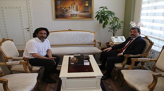 TROYA KAZI HEYETİ BAŞKANI PROF.DR. RÜSTEM ASLAN, VALİLİĞİ ZİYARET ETTİ