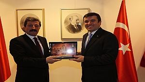 VALİ ORHAN TAVLI, DIŞİŞLERİ BAKAN YARDIMCISI YAVUZ SELİM KIRAN'I ZİYARET ETTİ