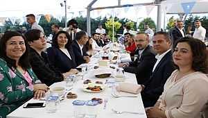 AK PARTİ ÇANAKKALE İL BAŞKANLIĞINDAN İFTAR