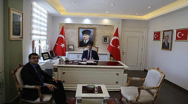 ÇAN BELEDİYE BAŞKANI BÜLENT ÖZ'DEN VALİLİĞE ZİYARET
