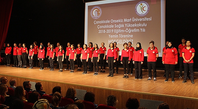 ÇANAKKALE SAĞLIK YÜKSEKOKULU YEMİN TÖRENİ GERÇEKLEŞTİ