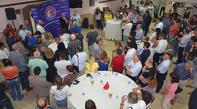 ÇOMÜ AİLESİ KURUM İÇİ BAYRAMLAŞMADA BİR ARAYA GELDİ