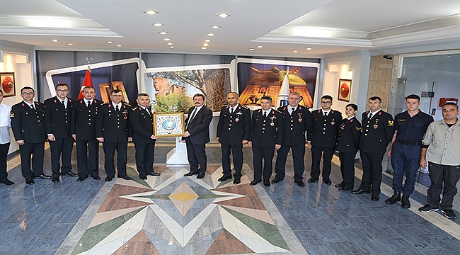 İL JANDARMA KOMUTANLIĞI TEŞKİLATINDAN VALİ ORHAN TAVLI'YA ZİYARET