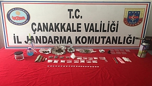 KAZAYA GİDEN JANDARMA EKİBİ ARAÇTA UYUŞTURUCU BULDU