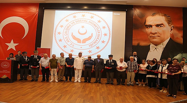 KIBRIS BARIŞ HAREKÂTI MİLLİ MÜCADELE MADALYA VE BERATI TEVCİH TÖRENİ