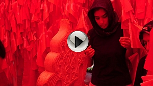 BAYRAKLI BABA TÜRBESİ ZİYARETÇİ AKININA UĞRUYOR