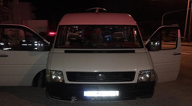 ÇANAKKALE'DE 54 MÜLTECİ YAKALANDI