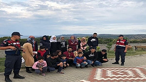 ÇANAKKALE'DE 78 KAÇAK GÖÇMEN YAKALANDI!