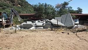 ÇANAKKALE'DE KAÇAK YAPILARIN YIKIMINA BAŞLANDI