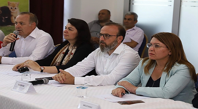 İSKENDEROĞLU'NUNTBMM HAYVAN HAKLARI KOMİSYONU İSTANBUL ZİYARETİ