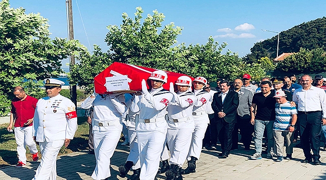 KIBRIS GAZİSİ HASAN HÜSEYİN ENGİN, DUALARLA SON YOLCULUĞUNA UĞURLANDI