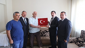 VALİ ORHAN TAVLI, ŞEHİT HASAN KAYA'NIN AİLESİNİ ZİYARET ETTİ