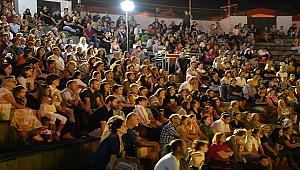 7 KOCALI HÜRMÜZ İZLEYİCİ İLE BULUŞTU