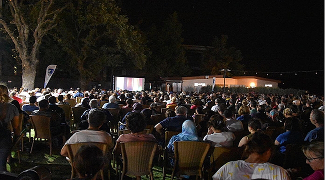 AÇIK HAVA SİNEMA GECELERİ GÜZELYALI'DA