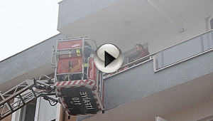 APARTMANDA ÇIKAN YANGIN KORKUTTU!