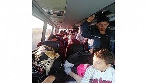 ÇANAKKALE'DE 72 DÜZENSİZ GÖÇMEN YAKALANDI