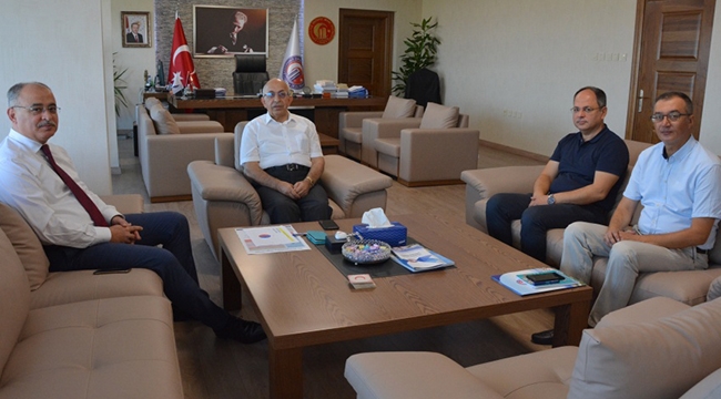 GAZİ ÜNİVERSİTESİ REKTÖRÜ USLAN’DAN REKTÖR MURAT’A ZİYARET