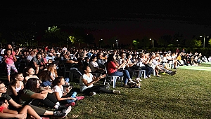KENTİN YEREL GRUPLARI ÖZGÜRLÜK PARKI'NDA SAHNE ALDI