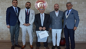 ÖĞRENCİ YURTLARI DERNEĞİ'NDEN REKTÖR PROF DR. SEDAT MURAT'A ZİYARET