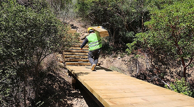 TARİHİ YARIMADA'DA YÜRÜYÜŞ YOLLARI OLUŞTURULUYOR