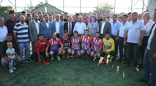 TURAN HALI SAHA AÇILIŞINA KATILDI