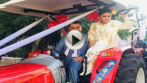 ÇANAKKALE SOKAKLARINDA SIRADIŞI SÜNNET KONVOYU