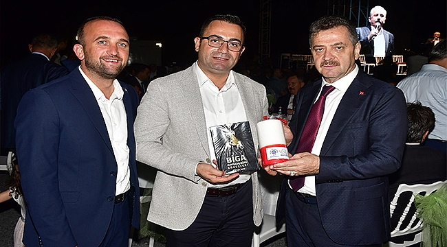 MECLİS BAŞKANI VE BAKANLARA BİGA GÜREŞLERİNE DAVET