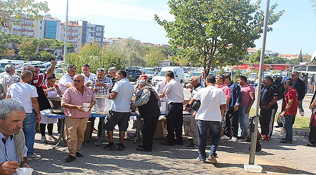 ŞOFÖRLER ODASI'NDAN AŞURE İKRAMI
