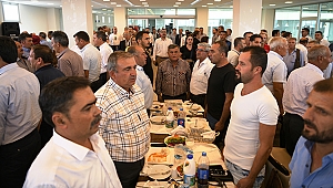 TURAN, "O ANNELERE DESTEK OLMAK SİZİ AK PARTİLİ YAPMAZ SİZİ İNSAN YAPAR"