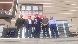 AK PARTİ MERKEZ İLÇEDEN YAŞLILARA ZİYARET