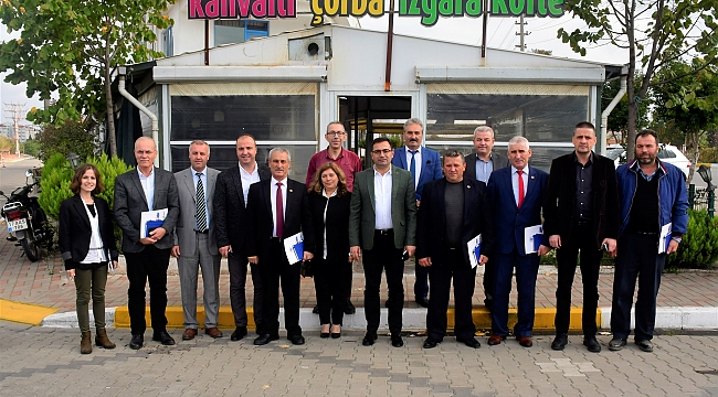  BAŞKAN ERDOĞAN, MAHALLE MUHTARLARIYLA BULUŞTU
