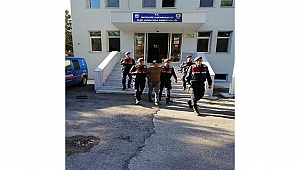 CEZAEVİ FİRARİSİ ÇATIDA YAKALANDI!