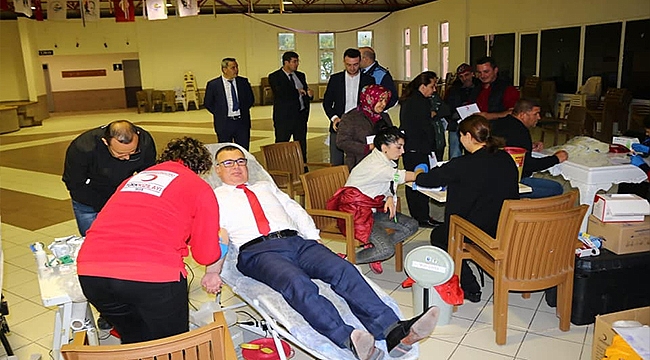 ARSLAN'DAN ANLAMLI BAĞIŞ