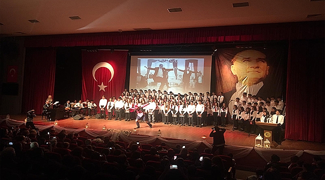 ATAMIZ İÇİN ANMA PROGRAMI DÜZENLENDİ