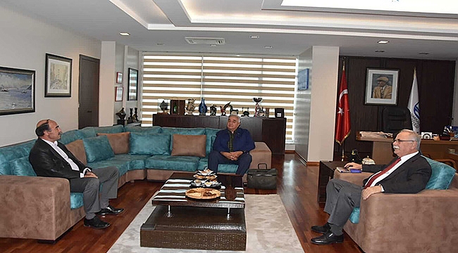 BAŞKAN GÖKHAN, KONUKLARINI AĞIRLADI