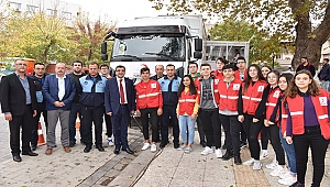 BAŞKANDAN ÖRNEK HAREKET