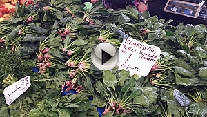 "BU ISPANAK ZEHİRLEMEZ" DEDİ VE ELLERİYLE VERDİ